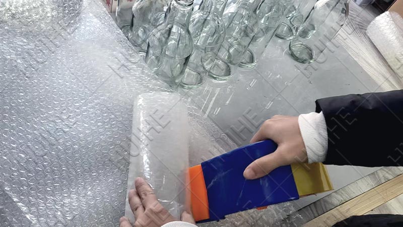 How to Pack Glass Bottles in Luggage - pack glass bottles So packen Sie Glasflaschen ins Gepäck – Glasflaschen einpacken