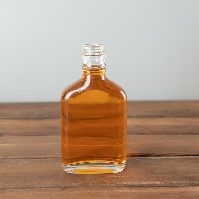 6oz Super Flint Glass Whisky Hüftflächen -Schnapsflasche Großhandel Großhandel