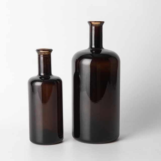 375 ml, 500 ml, 750 ml, runde, bernsteinfarbene Alkoholflaschen aus Glas