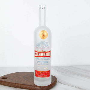 Mattierte runde schlanke Arizona-Glas-Wodka-Flasche