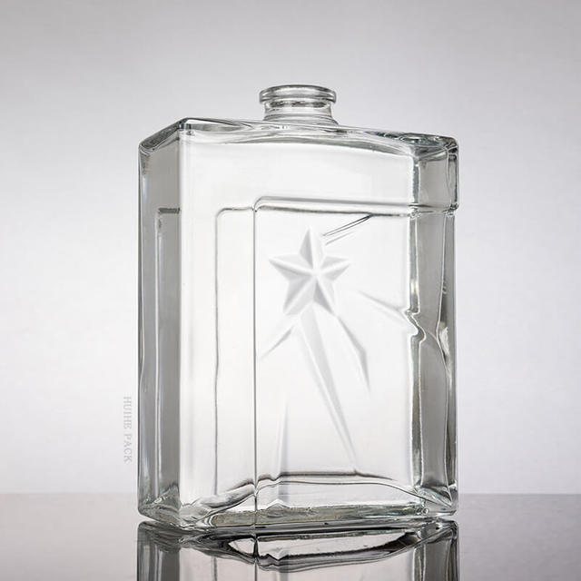 STAR-Embossed Square Leere Glasfl&uuml;ssigkeitsflasche zum Verkauf
