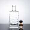 Wackelte Textur High-End Clear Glass Quadrat Quadrat Spirituosenflasche