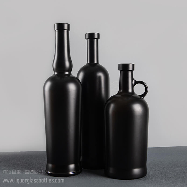 75CL schwarze Beschichtung, schwere Basis, für Wodka, Whisky, Tequlia, Glasverpackung