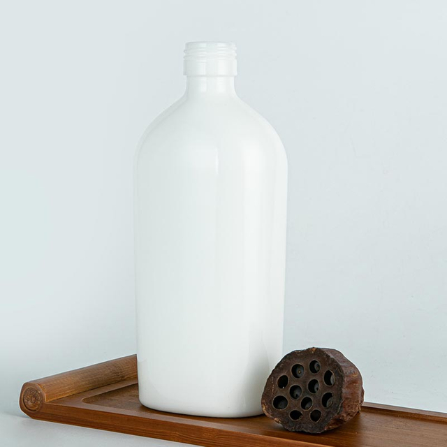 450 ml oval weiße Keramikgelbe Weinflasche