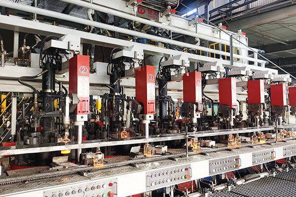 Schnapsflaschenfabrik (1)