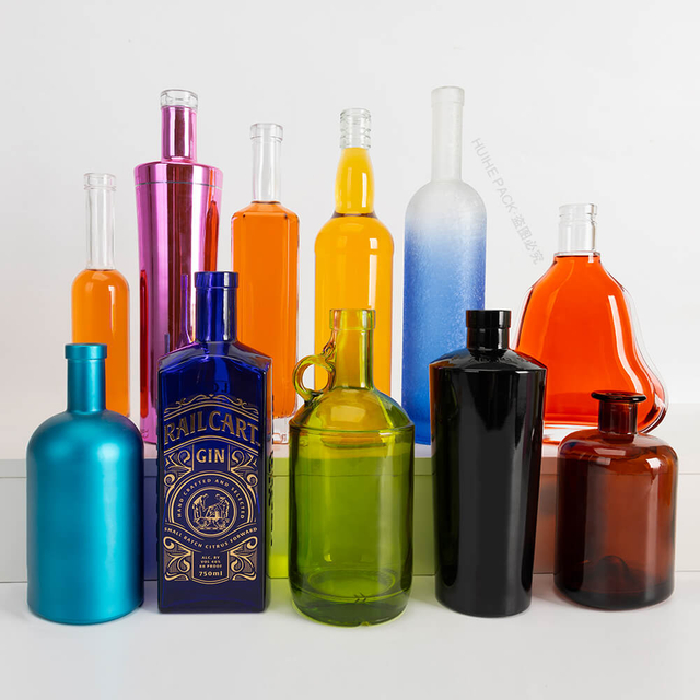 Personalisierte Logo Farbbeschichtete Whisky Wodka Brandy Glassflaschen Großhandel