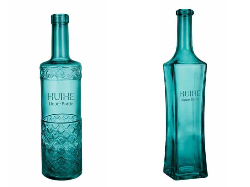 Blaugr&uuml;ne Glasflasche 05