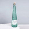 700 ml unregelm&auml;&szlig;ige transparente Glaswodka -Flasche mit Korken