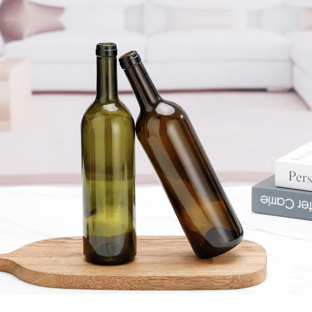 750 ml leere Bordeaux-Rotweinflasche mit grünem Bernsteinkorken