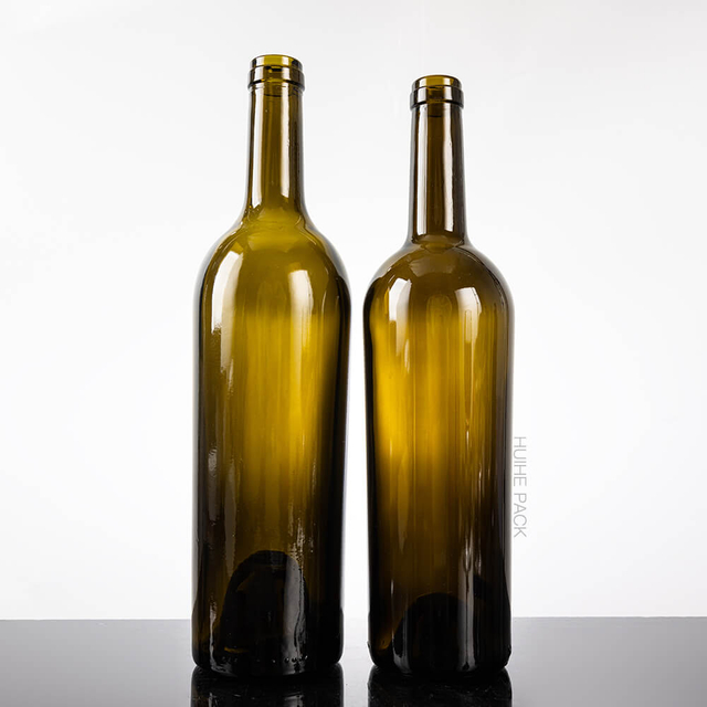 Dunkelgrüne Bordeaux-Rotweinflasche aus Glas, 75 cl