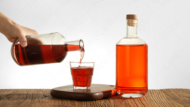 Klassische runde Schnapsflasche – Moonea-Schnapsflasche