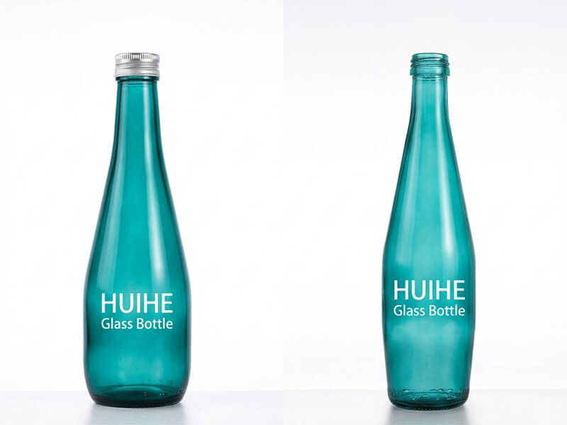 Blaugr&uuml;ne Glasflasche 03
