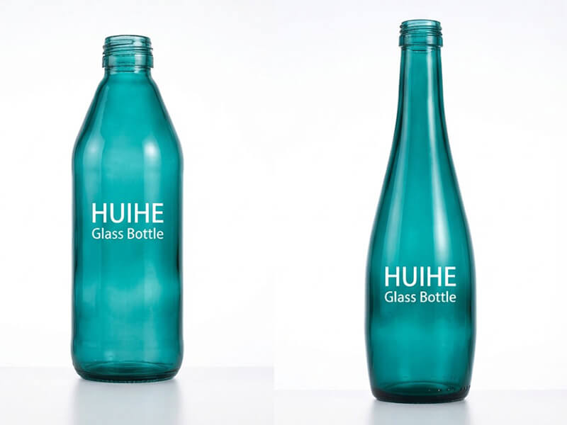 Blaugr&uuml;ne Glasflasche 04