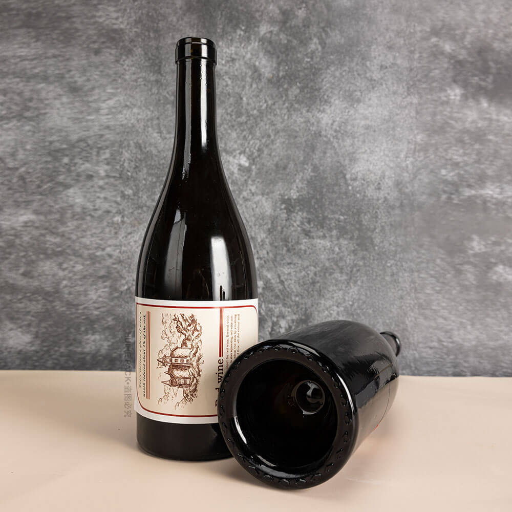 Burgunderglasflasche