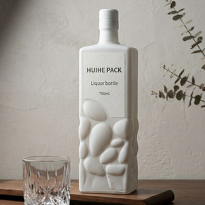 Ma&szlig;geschneiderte quadratische 750-ml-Glas-Spirituosenflasche