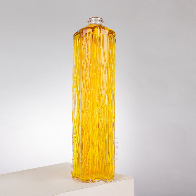 Unregelmäßige Wellenlinien geprägt 550 ml Glasflüssigkeitsflasche