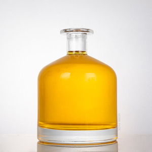 Klassische glatte Knollenform -Alkoholflasche Flasche Flasche