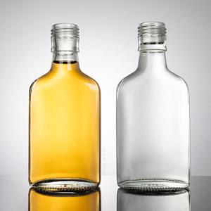 125 ml ma&szlig;geschneiderte Gro&szlig;handels-Flachglas-Lik&ouml;rflasche mit Schraubverschluss