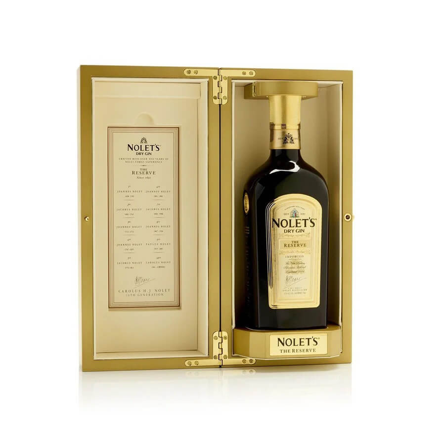 Marken-Gin-Flasche (2).jpg