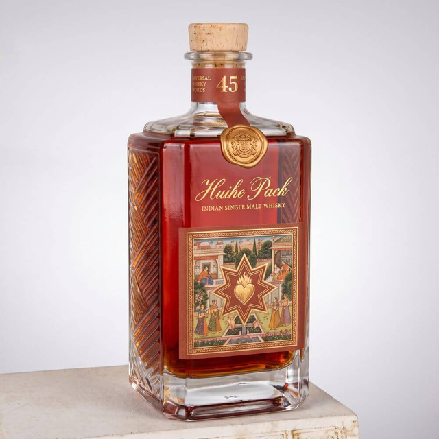 Rechteckige Prisma -Glas -Whiskyflasche mit besserem Griff