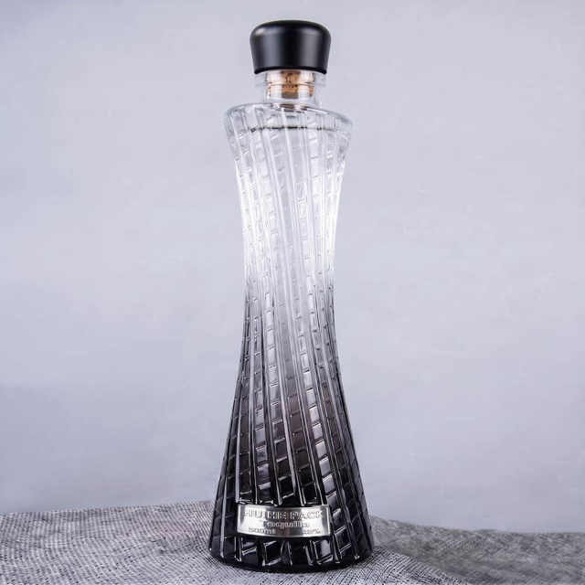 Twisted Oval Tailled Clear Glass Flasche 500 ml Gro&szlig;handel